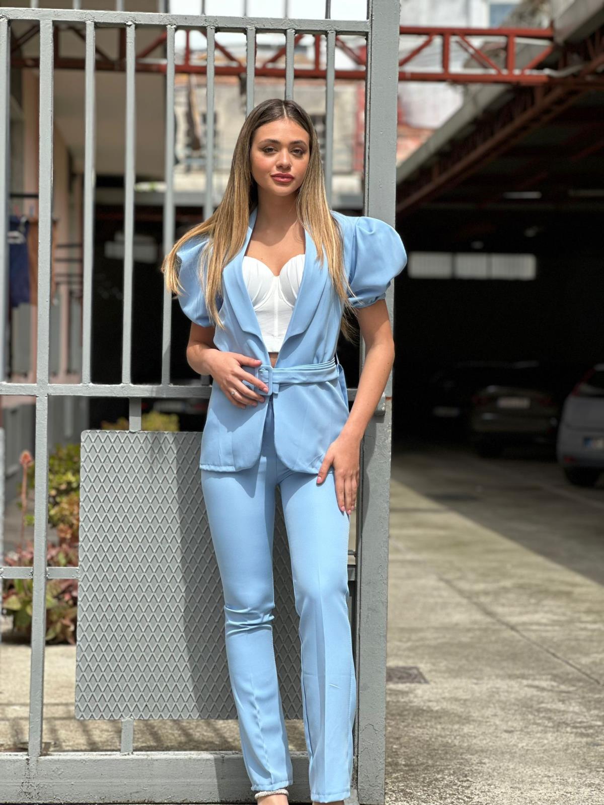 Tailleur con giacca maniche a sbuffo EXL86110