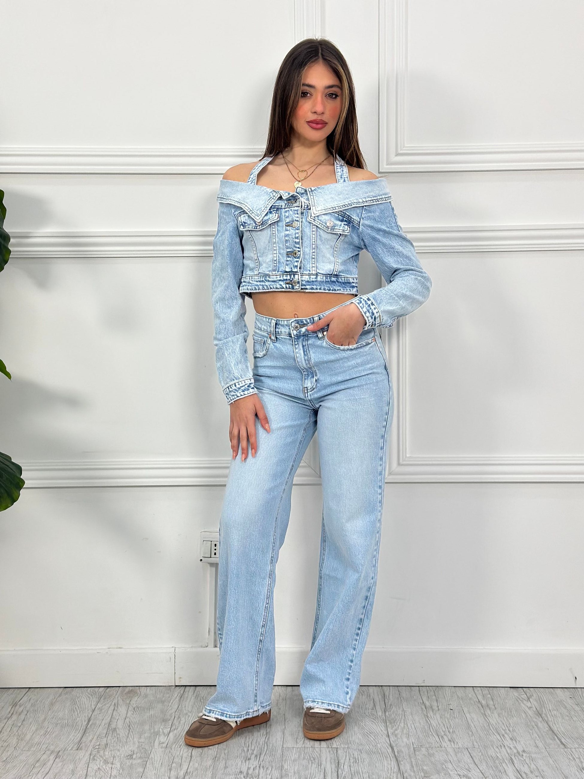 Giubbino jeans scollo a barca H2581