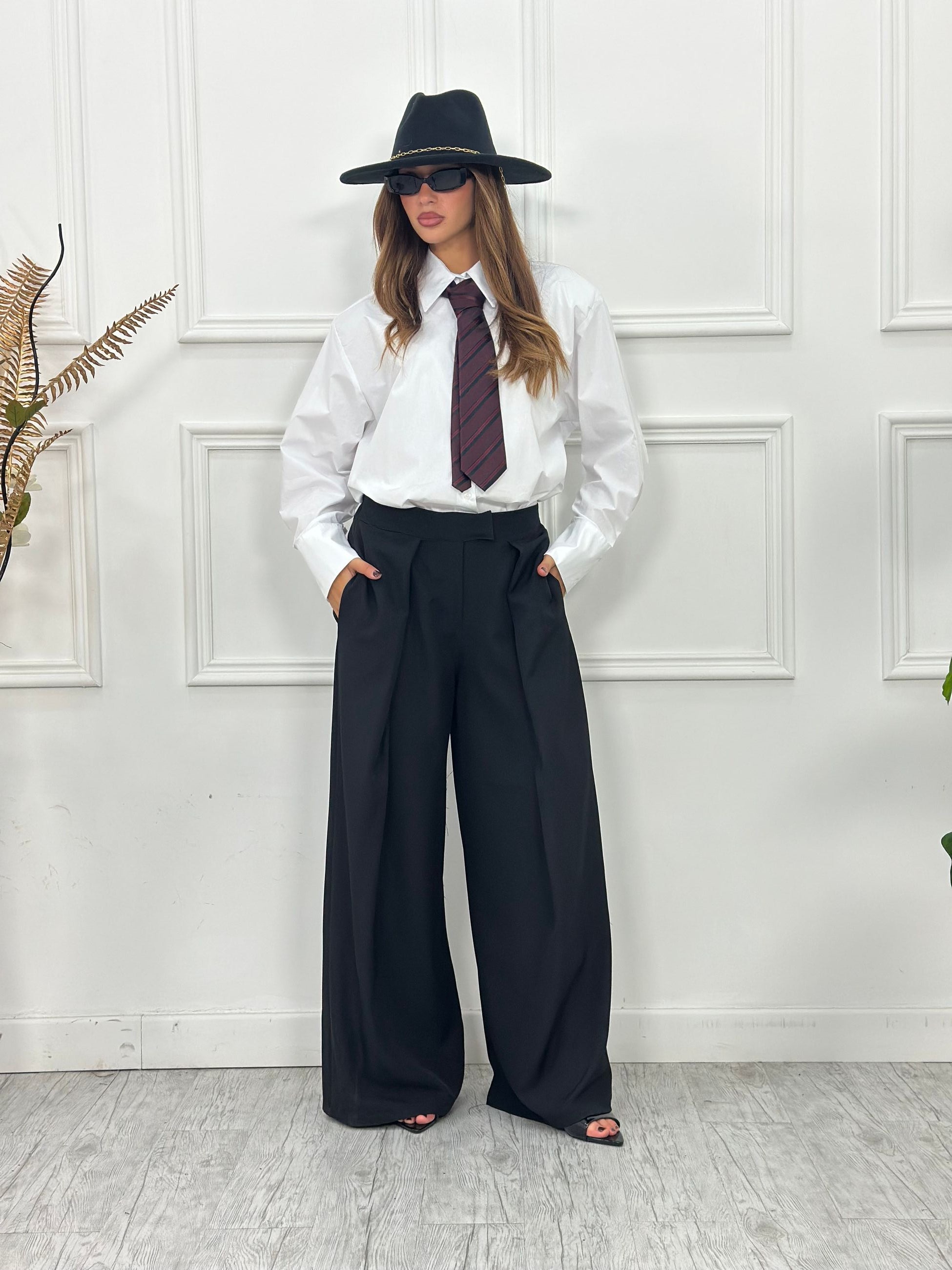 Pantalone Vanessa Z30452