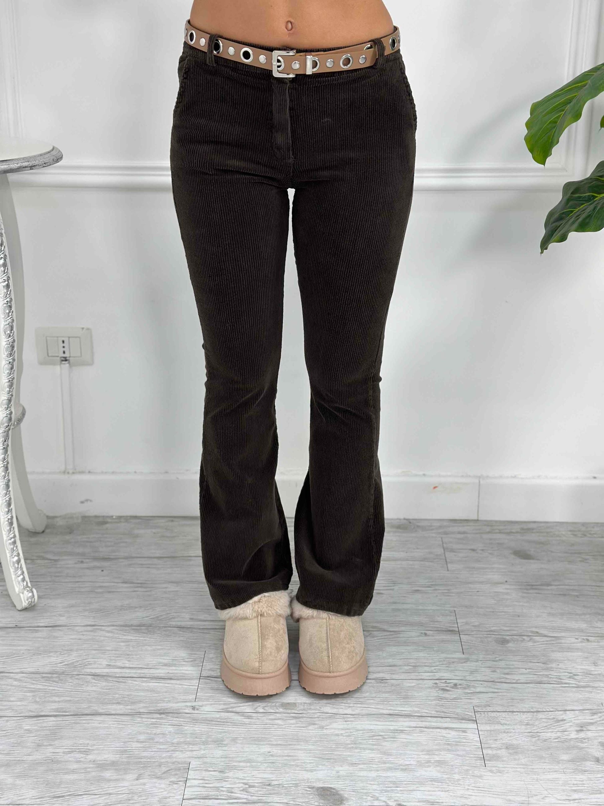 Pantalone a zampa in velluto GIA5010